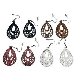 Set of 4 lightweight teardrop earrings